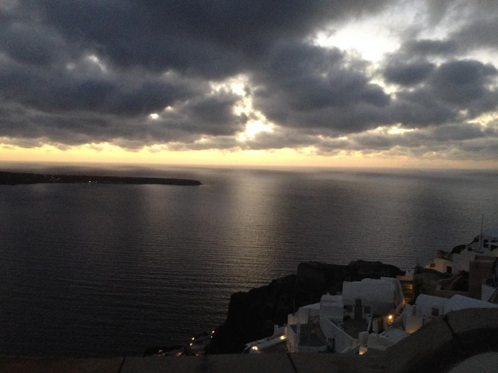 Beautiful Oia Villa Kültér fotó